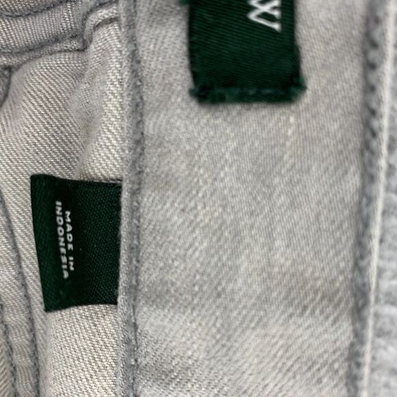 J. Crew Jeans Womens Size 27 Toothpick Stretch Gray Distressed - Picture 13 of 16